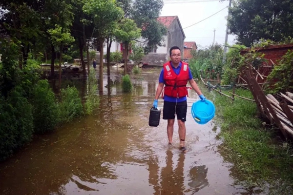 汛情雖可怕，抵不住環境監測人員必勝的決心！