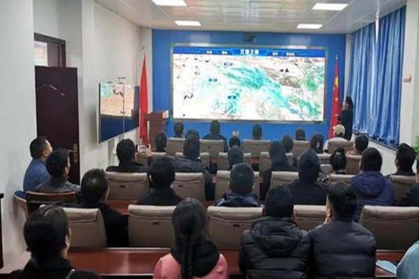 玉樹“零距離”環保探秘，環境監測設施開放常態化！