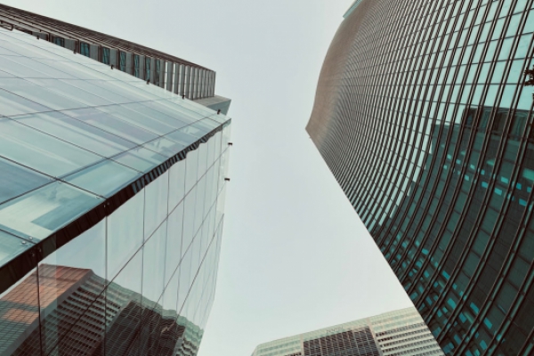 哪些措施能夠最大程度改善室內空氣質量？